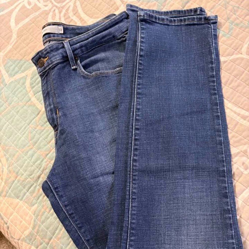 Levis Women's Jeans